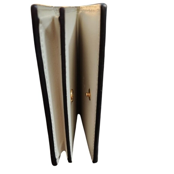 Gucci GG Apple Bifold Compact Wallet - Picture 5 of 6